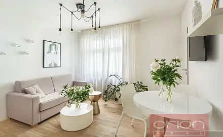 Pronájem bytu 2+kk 25 m², Plzeňská, Praha 5 - Košíře