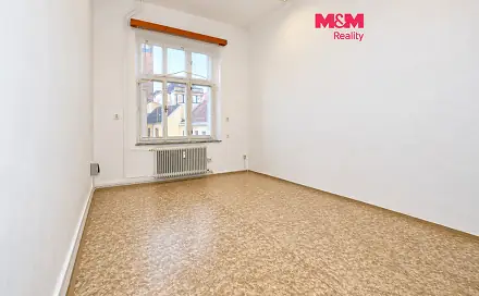 Pronájem obchodních prostor 18 m², Tylova, Jičín - Valdické Předměstí