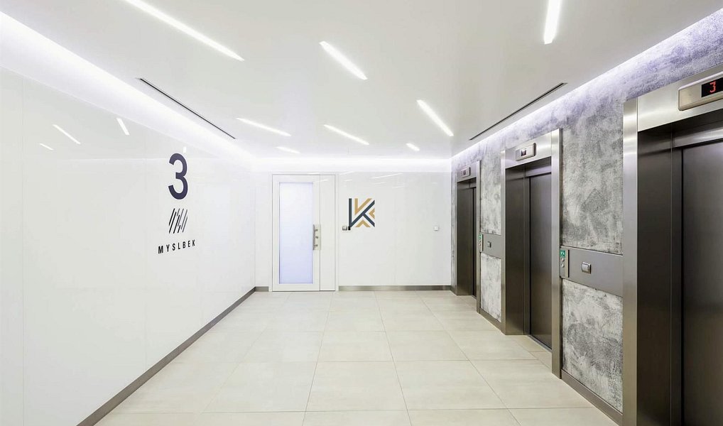Pronájem kanceláře 674 m², Praha – náhled fotky 7