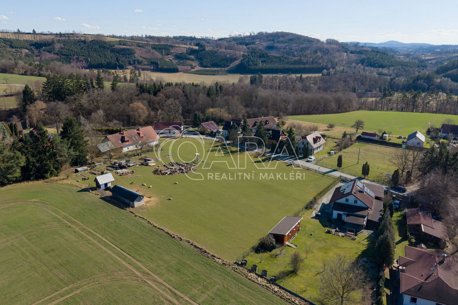 Prodej stavebního pozemku 1 486 m² – fotografie 4