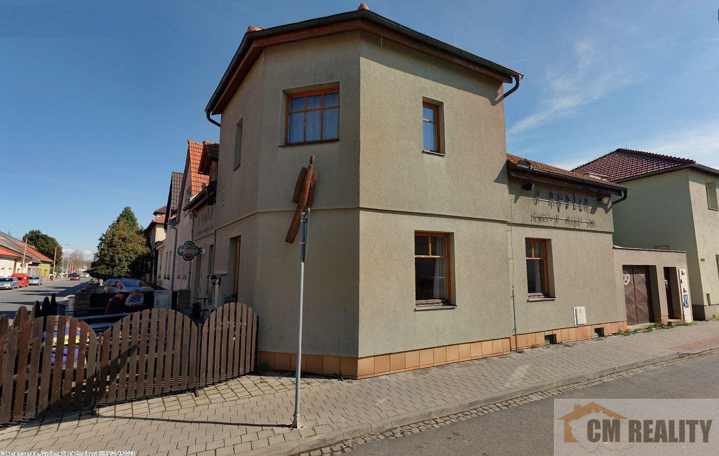 Prodej domu 250 m² s pozemkem 240 m²