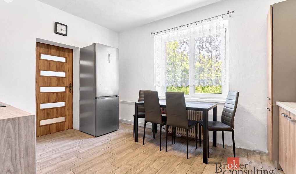 Prodej domu 97 m² s pozemkem 954 m², Habartov – náhled fotky 2