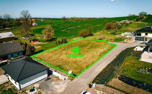 Prodej stavebního pozemku 1 180 m², Staříč