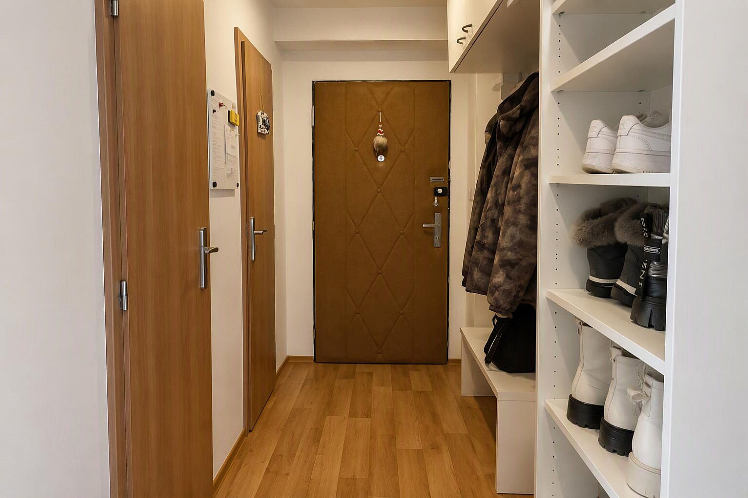Pronájem bytu 3+1 59 m² – fotografie 2