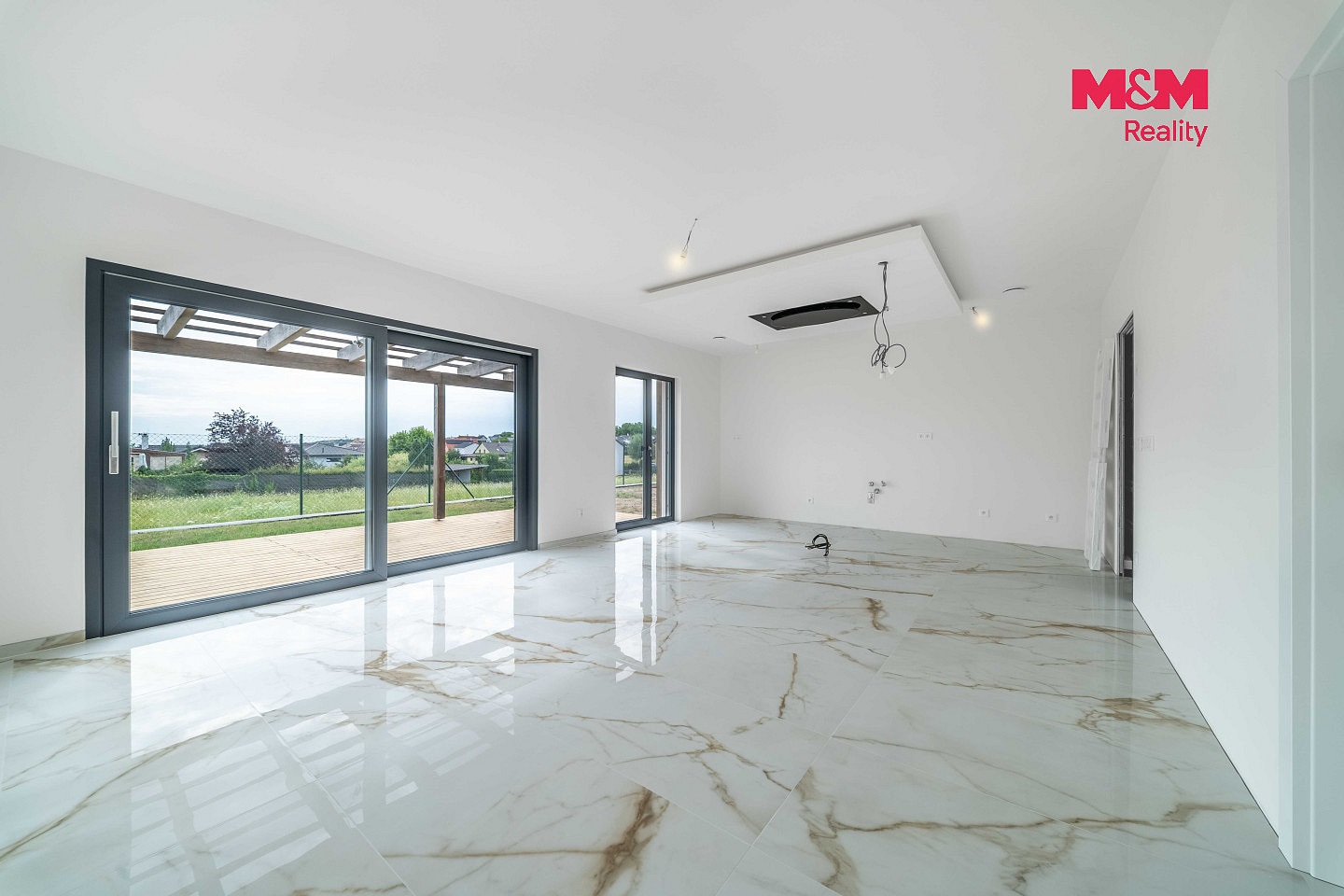 Prodej domu 138 m² s pozemkem 623 m² – fotografie 2