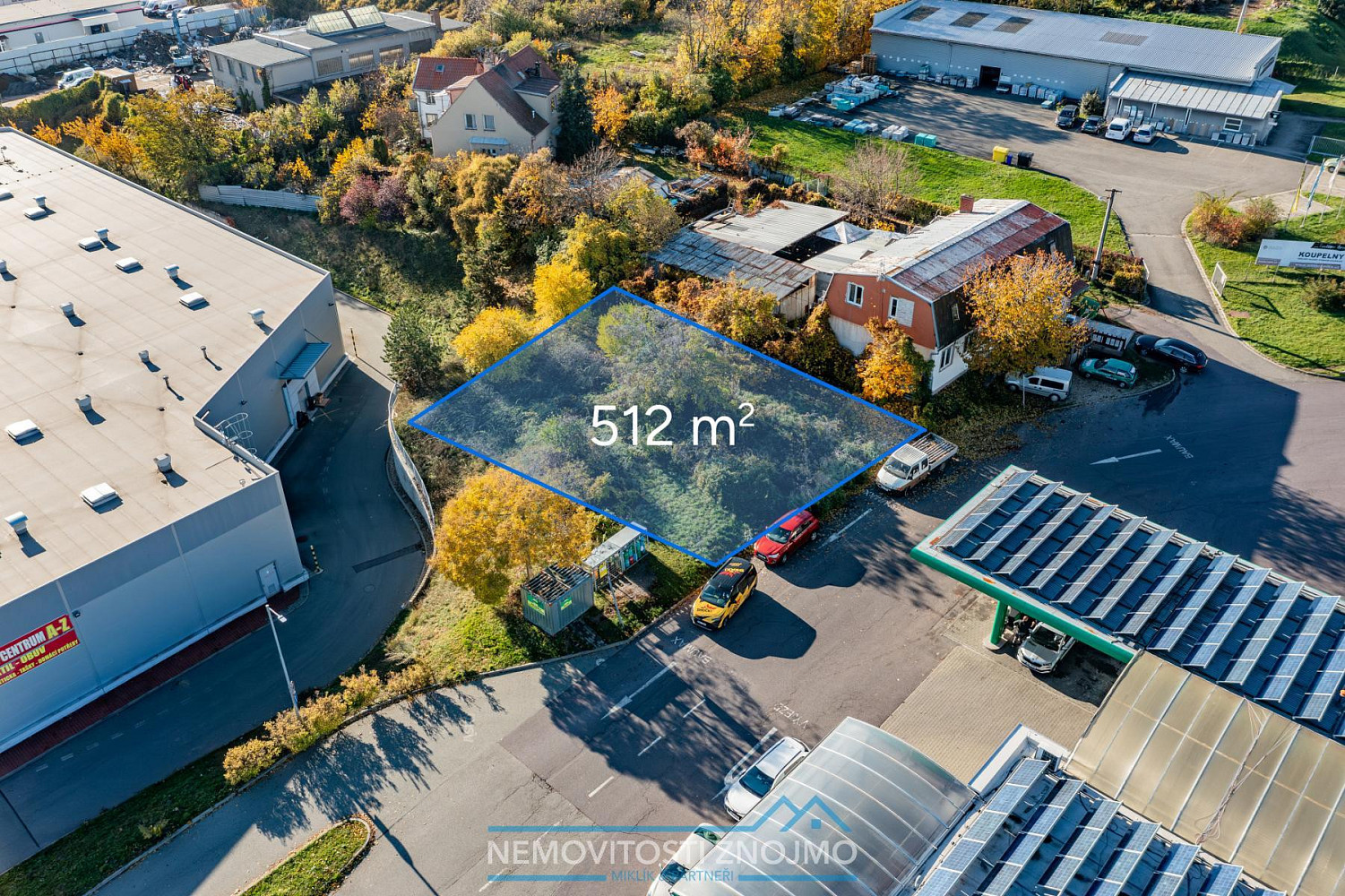 Prodej komerčního pozemku 512 m²