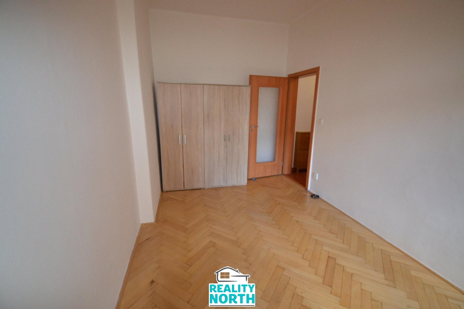 Pronájem bytu 1+1 31 m² – fotografie 3