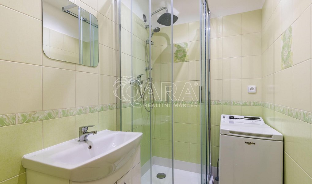 Pronájem bytu 2+kk 42 m², Praha – náhled fotky 15