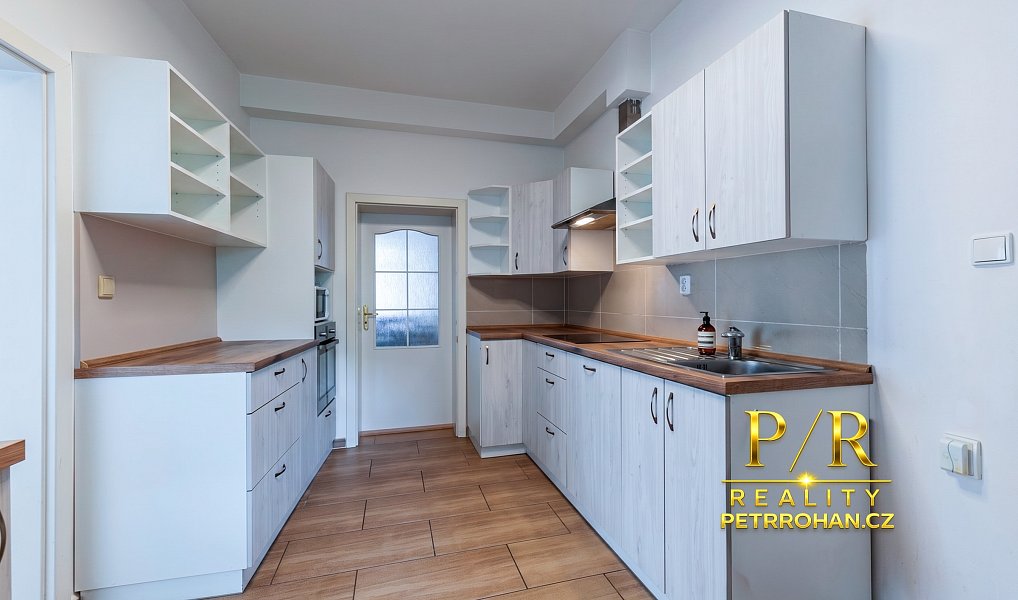 Prodej domu 172 m² s pozemkem 1 864 m², Žlutice – náhled fotky 5