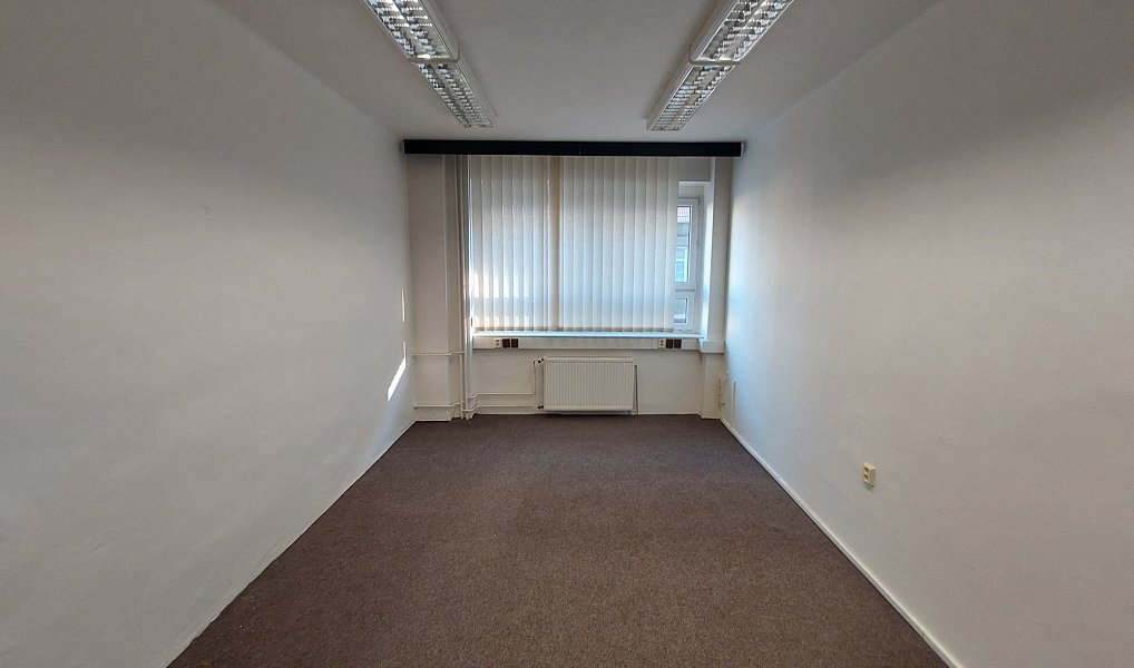 Pronájem kanceláře 20 m², Tábor – náhled fotky 5