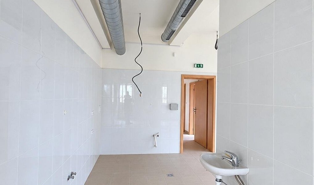 Prodej komerčního objektu (jiného typu) 570 m², Drásov – náhled fotky 22