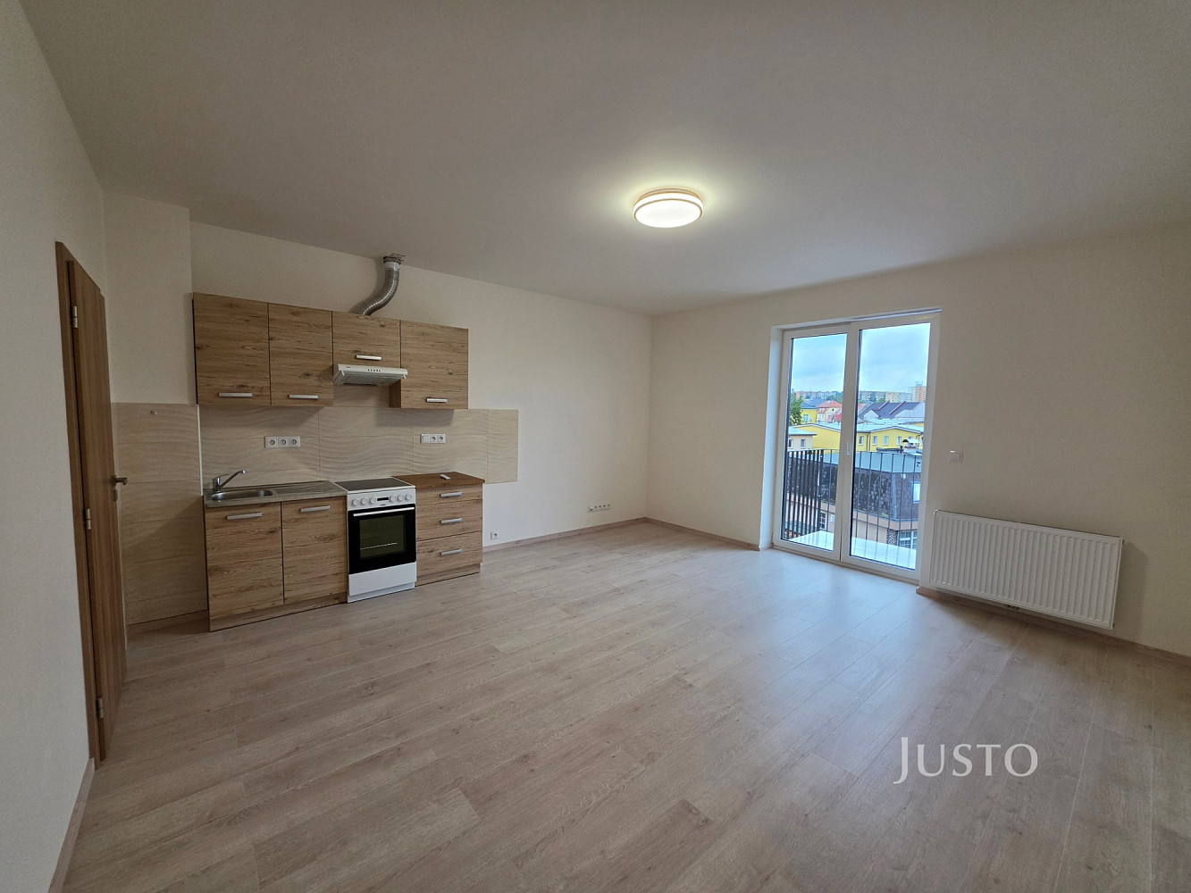 Pronájem bytu 1+kk 35 m² – fotografie 2
