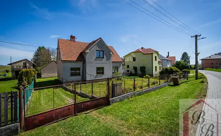 Prodej domu 156 m² s pozemkem 1 816 m², Jičín - Popovice