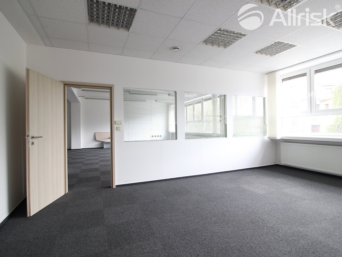 Pronájem výrobních prostor 5 237 m² — photo 5