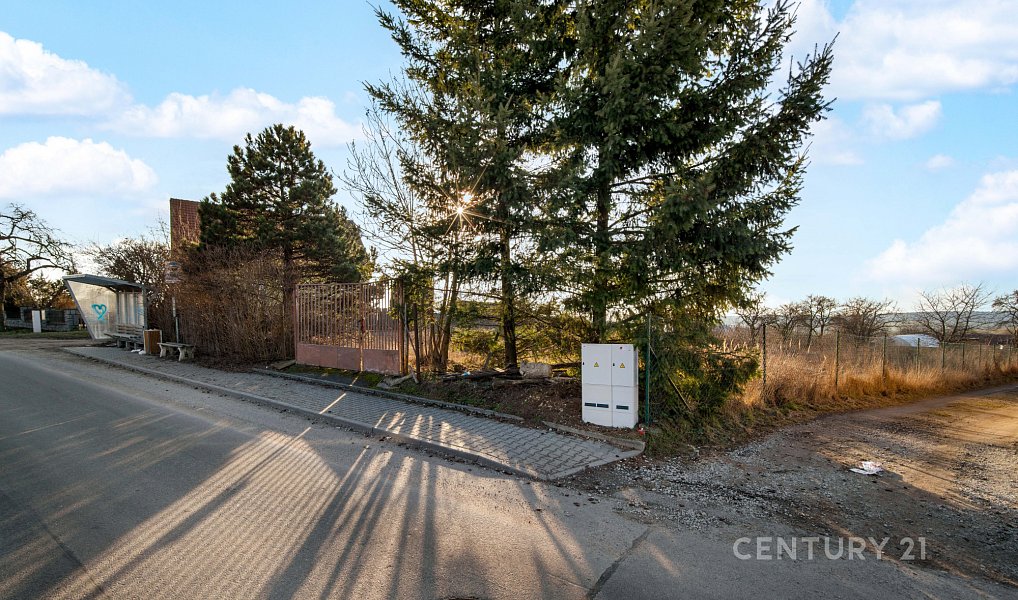 Prodej stavebního pozemku 1 601 m², Stanoviště – náhled fotky 2