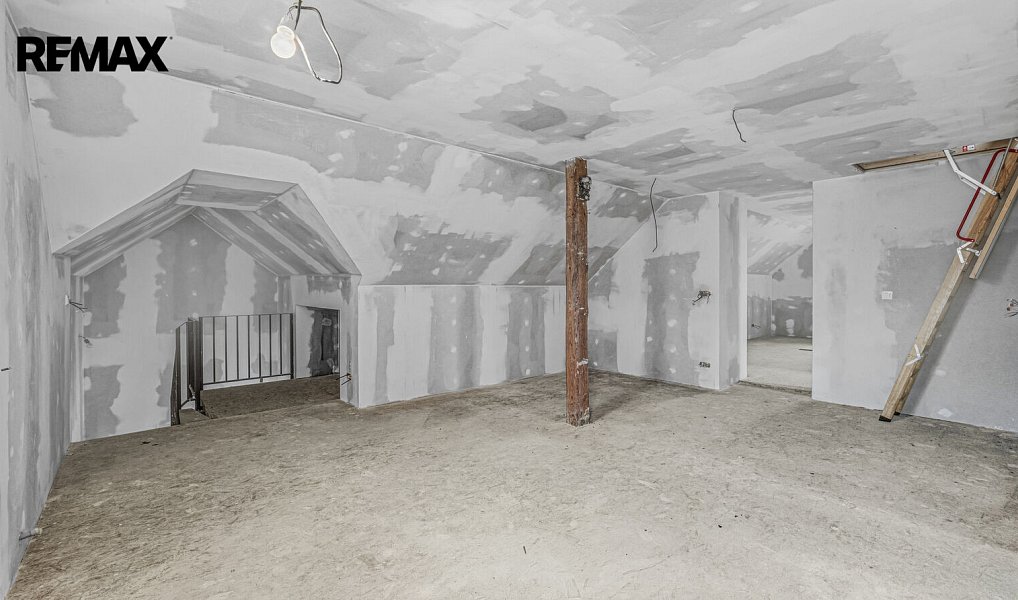 Prodej domu 280 m² s pozemkem 1 036 m², Bor – náhled fotky 14
