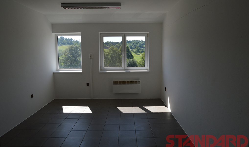 Pronájem výrobních prostor 273 m², Neurazy – náhled fotky 7