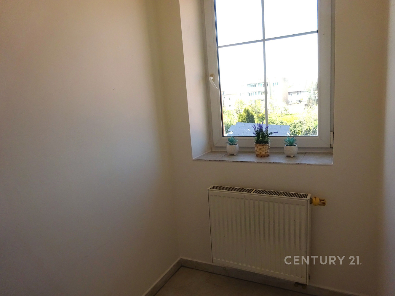 Pronájem bytu 1+kk 14 m² — photo 3