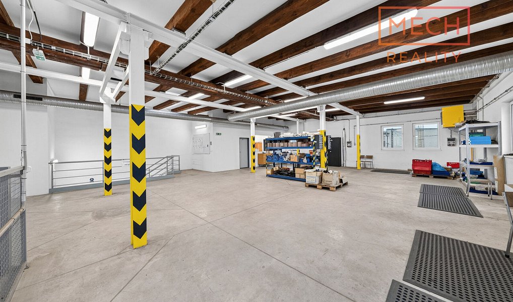 Prodej komerčního objektu (jiného typu) 1 052 m², Bzenec – náhled fotky 13