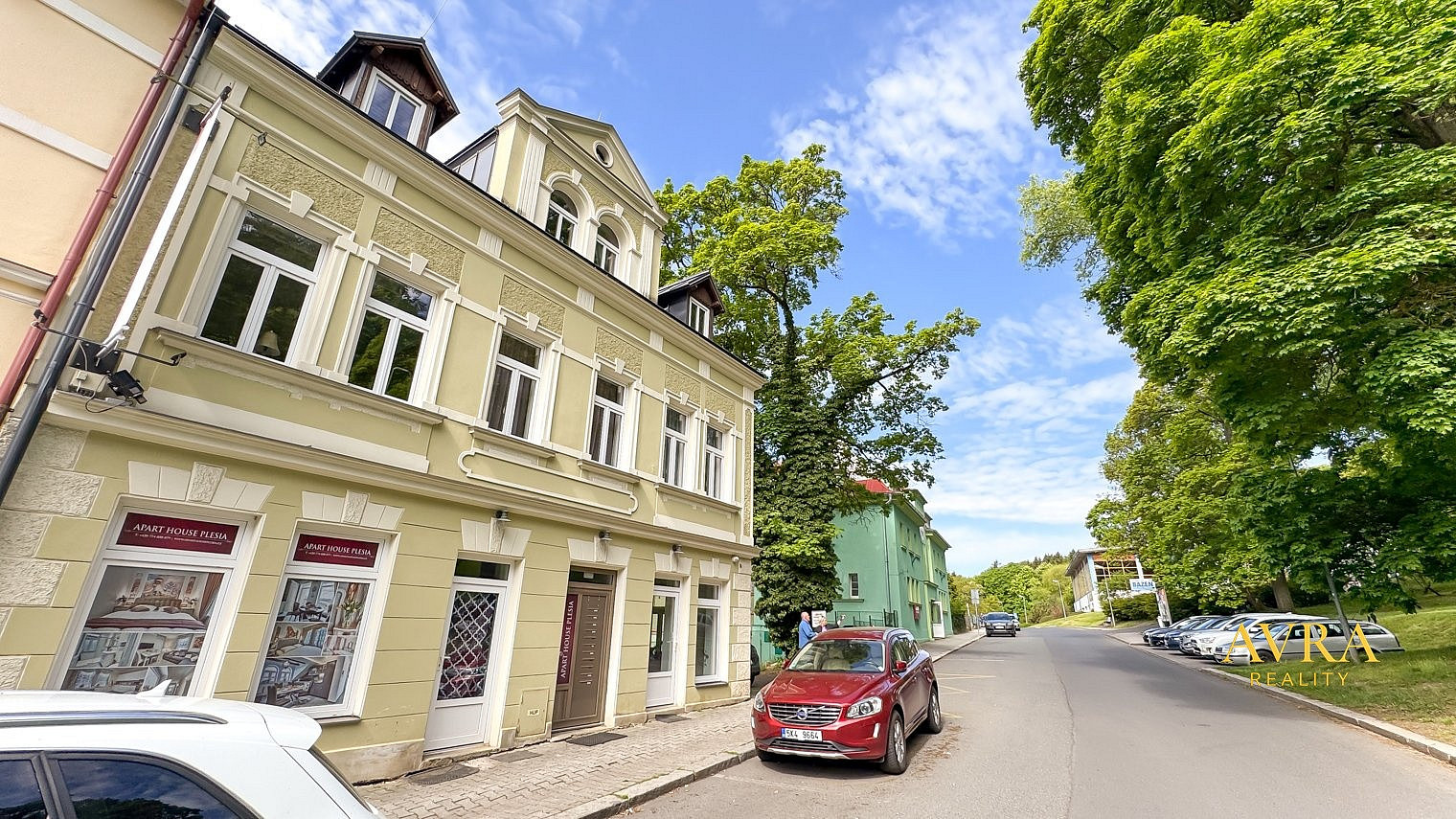 Prodej bytu 2+kk 45 m² — photo 2