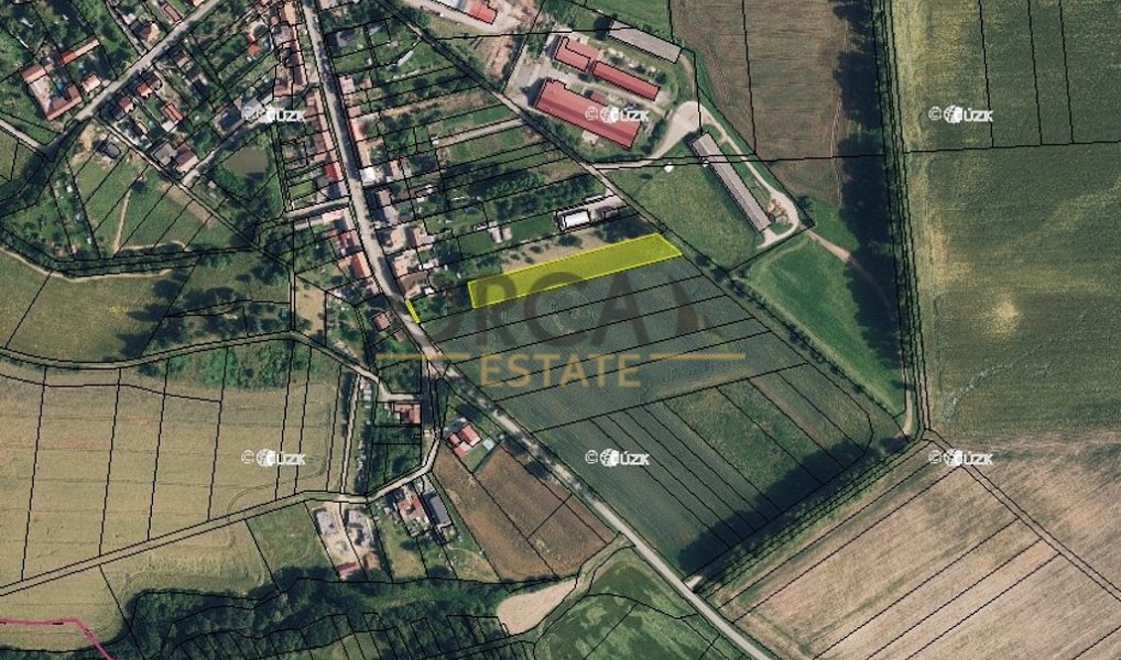 Prodej pole 2 944 m², Krumsín – náhled fotky 2