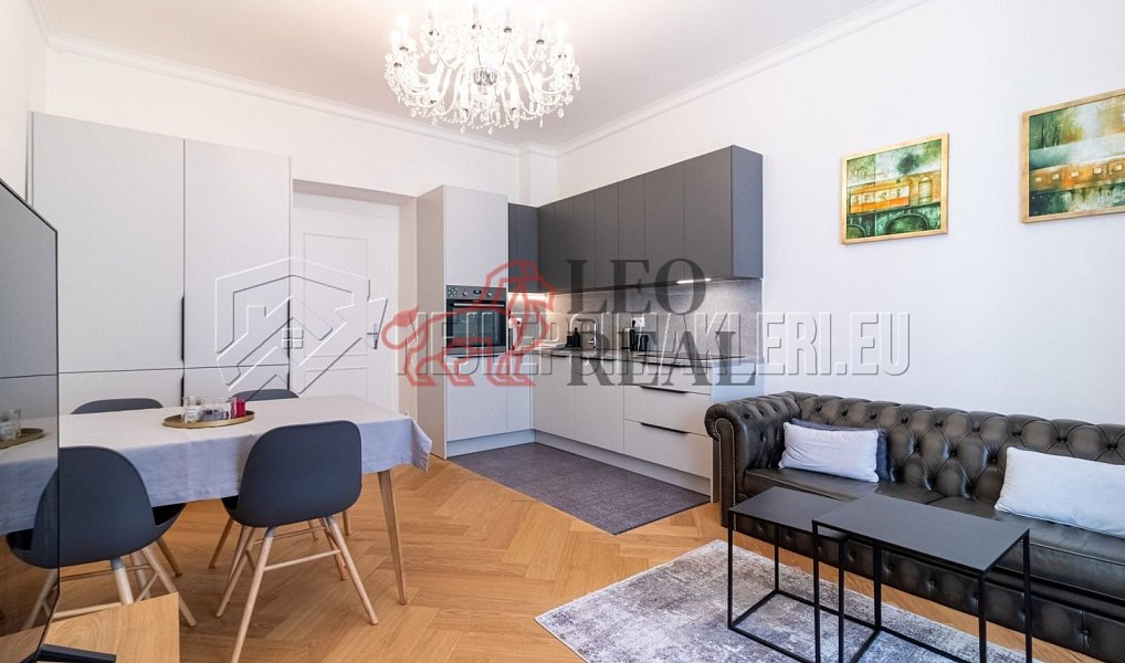 Pronájem bytu 2+kk, 55 m², Vršovice - Praha 10, Praha