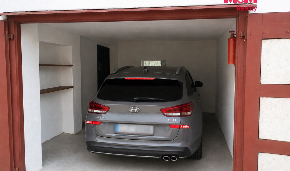 Prodej garáže, 22 m2, Děčín, ul. Oblouková, Děčín – náhled fotky 2