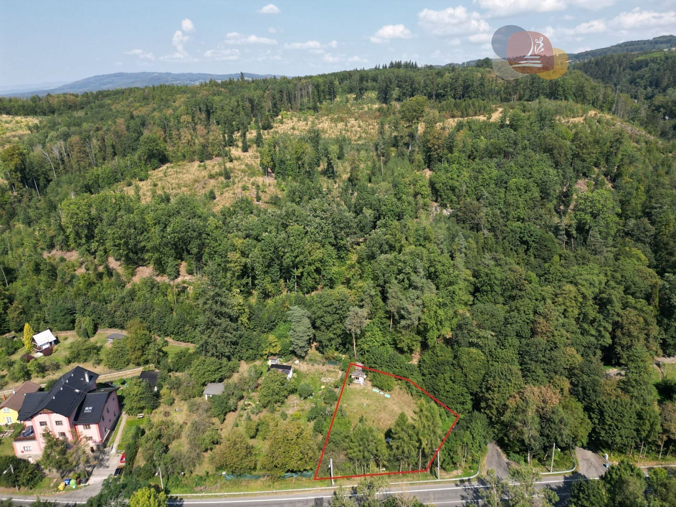 Prodej stavebního pozemku 1 312 m²