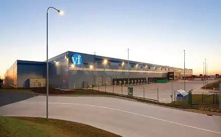 Pronájem skladovacích prostor 7 608 m², Parkerova, Klecany - Zdibsko, okres Praha-východ