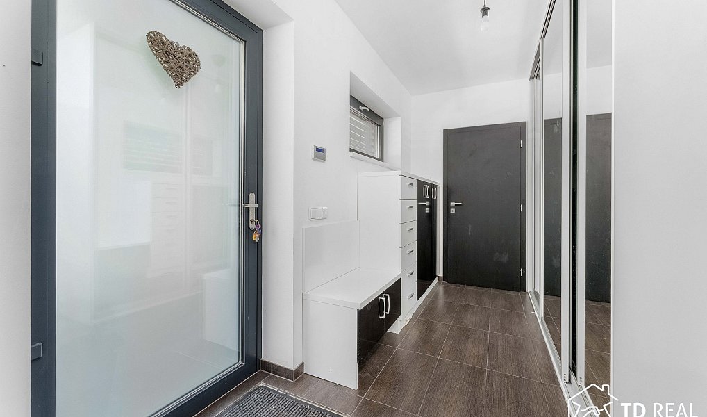 Prodej domu 228 m² s pozemkem 380 m², Brno – náhled fotky 19