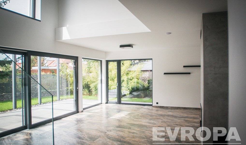 Pronájem domu 205 m² s pozemkem 485 m², Pardubice – náhled fotky 6