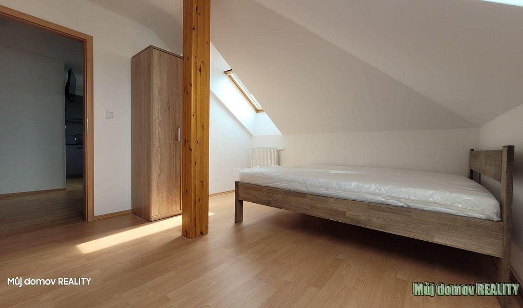 Pronájem bytu 3+kk 65 m², Praha – náhled fotky 13