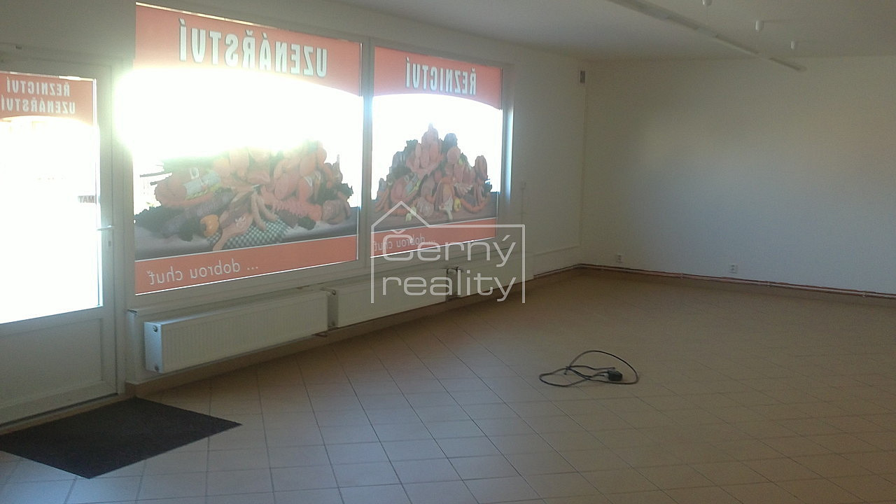 Pronájem obchodních prostor 92 m² – fotografie 2