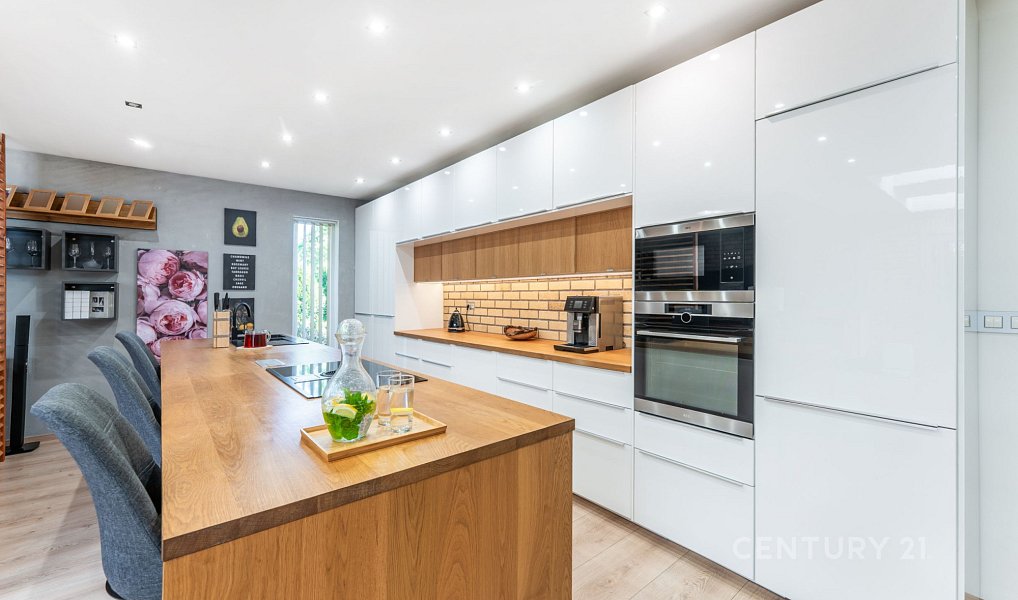 Prodej domu 148 m² s pozemkem 796 m², Lány – náhled fotky 7