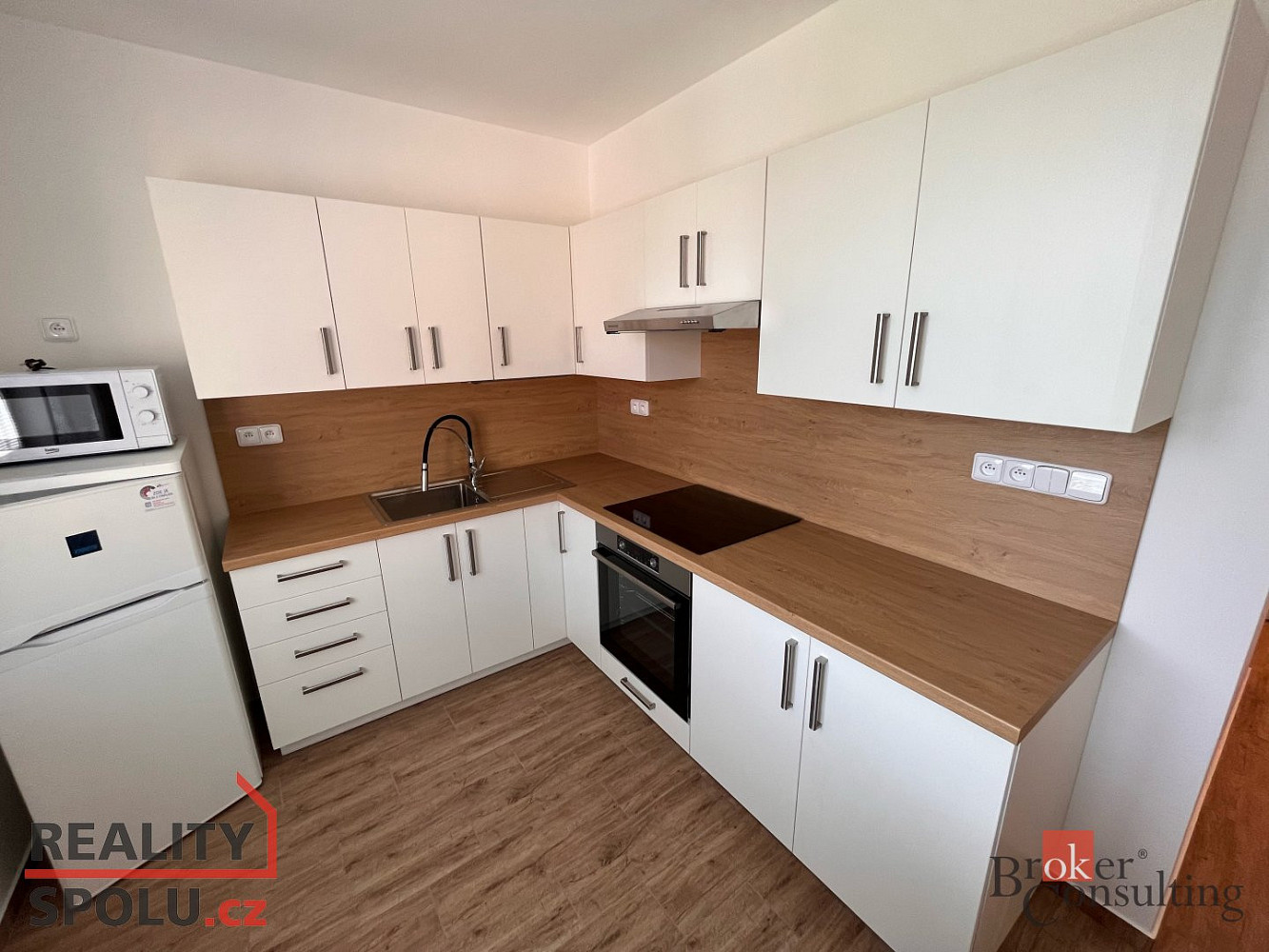 Pronájem bytu 1+1 41 m²