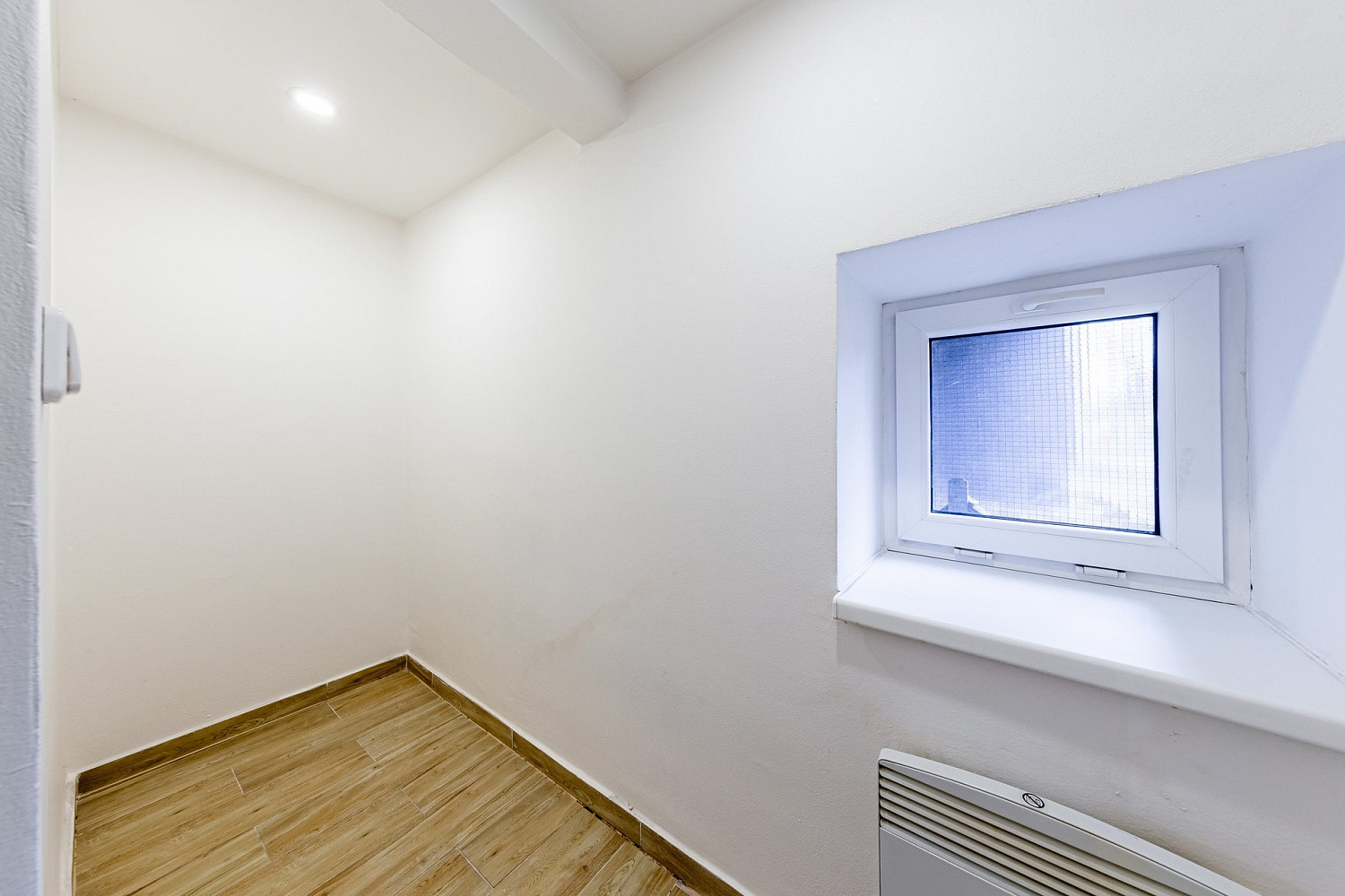 Pronájem bytu 1+kk 38 m² — photo 4