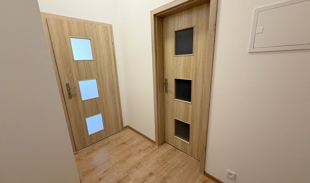 Pronájem bytu 1+kk 36 m², Přerov – náhled fotky 6