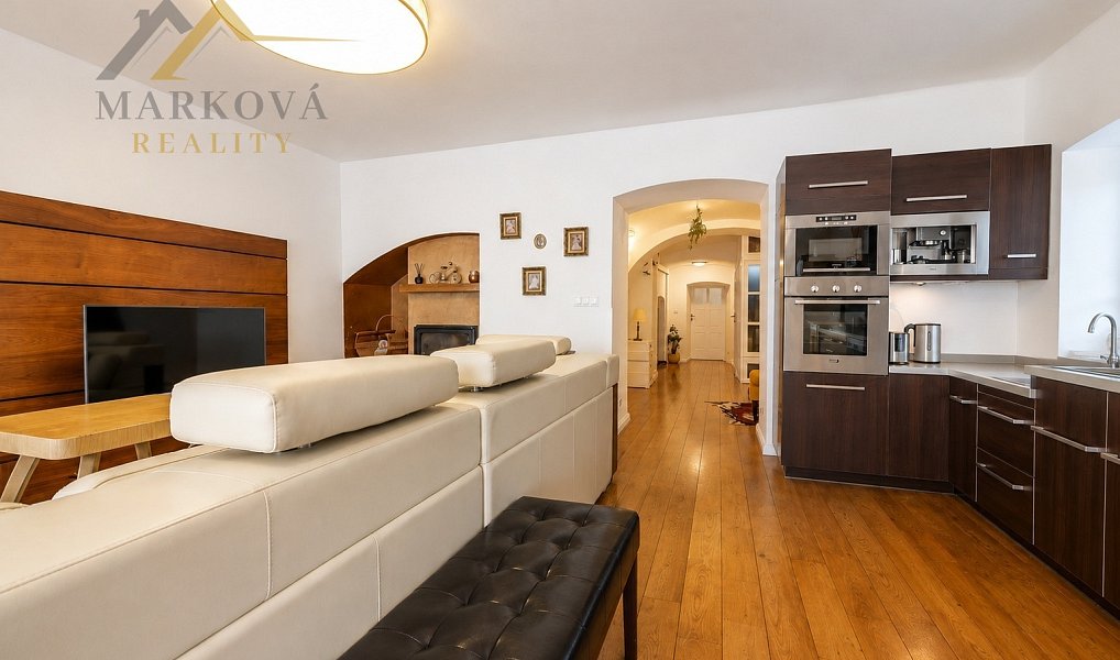 Prodej domu 312 m² s pozemkem 3 167 m², Záboří – náhled fotky 3