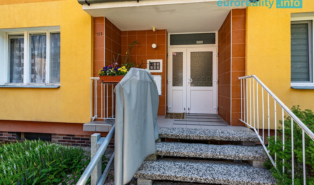 Prodej bytu 3+1 82 m², Luby – náhled fotky 19