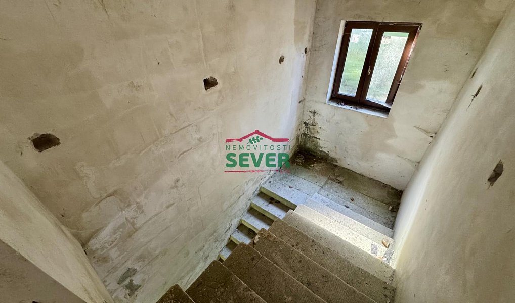 Prodej domu 150 m² s pozemkem 338 m², Loket – náhled fotky 17