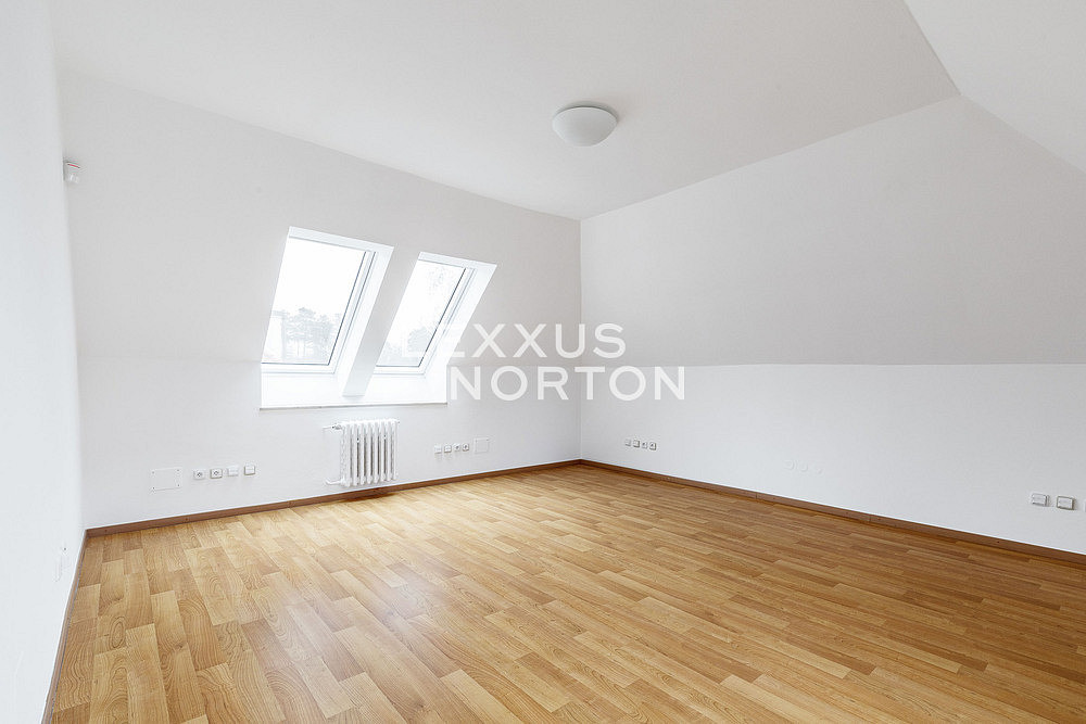 Pronájem domu 417 m² s pozemkem 1 263 m² — photo 5