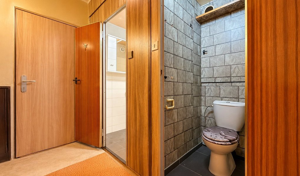 Prodej bytu 3+1 72 m², Jirkov – náhled fotky 12