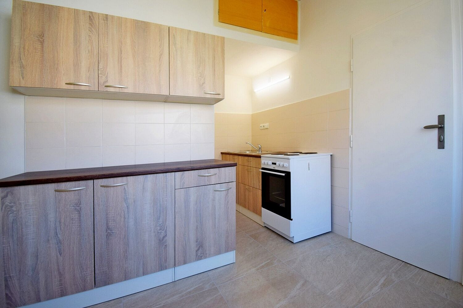 Pronájem bytu 3+1 115 m² — photo 3