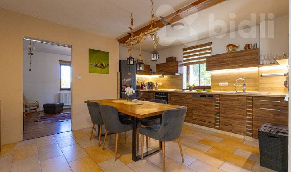 Prodej domu 180 m² s pozemkem 338 m², Lužnice – náhled fotky 5