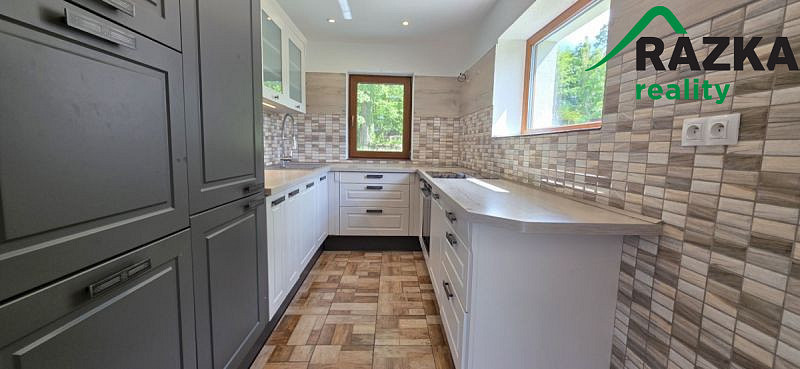 Prodej domu 101 m² s pozemkem 21 100 m² – fotografie 2