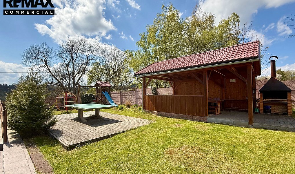 Prodej ubytovacího objektu 282 m², Vimperk – náhled fotky 35