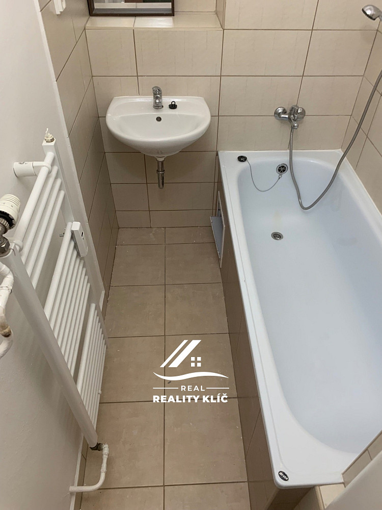 Pronájem bytu 2+1 58 m² – fotografie 5