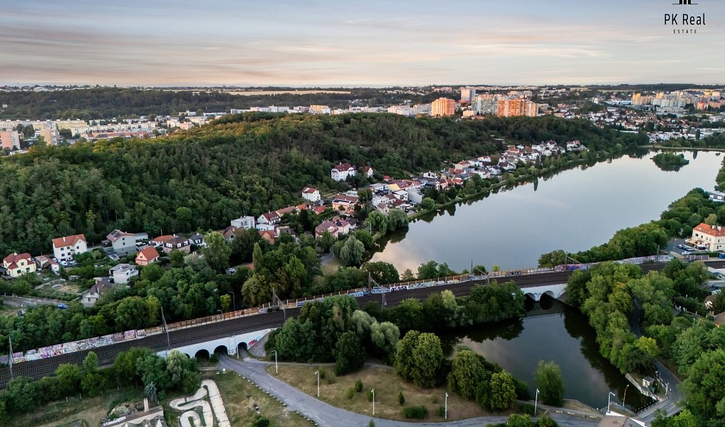 Prodej bytu 3+1 84 m², Praha – náhled fotky 31