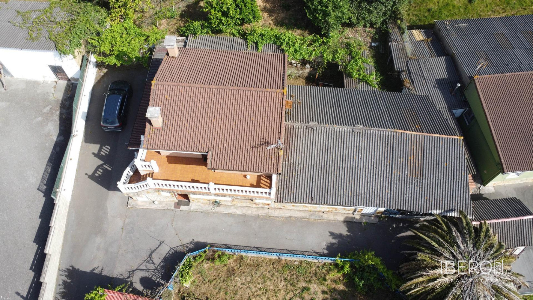 Prodej domu 2 358 m² s pozemkem 2 108 m²