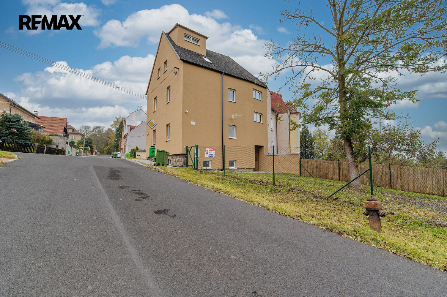 Prodej domu 203 m² s pozemkem 63 m²